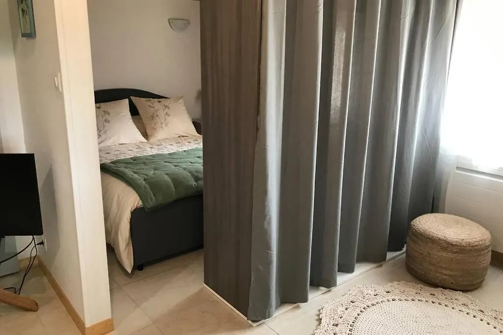 Gite La Metairie Basse Villa Cayriech 0*,  France